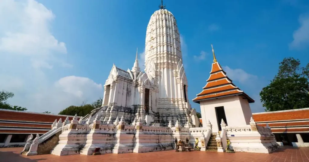 Wat Phutthaisawan -Temples in Ayutthaya